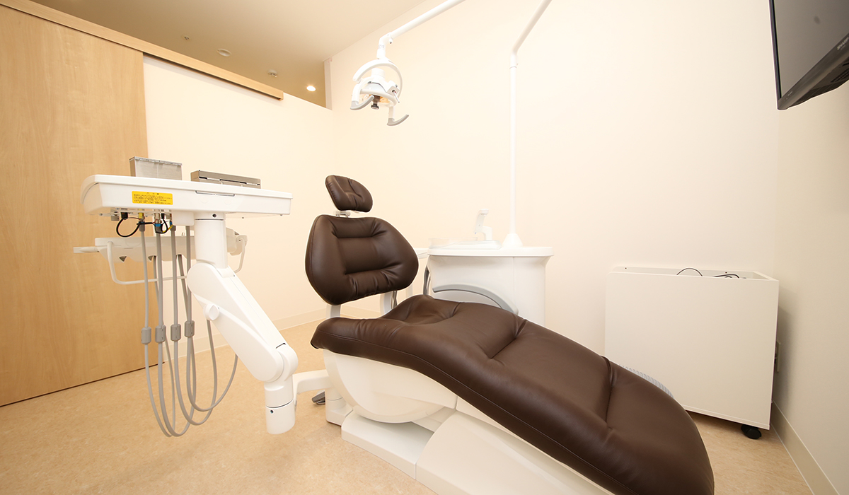 どんな歯医者でインプラントを受けるべき